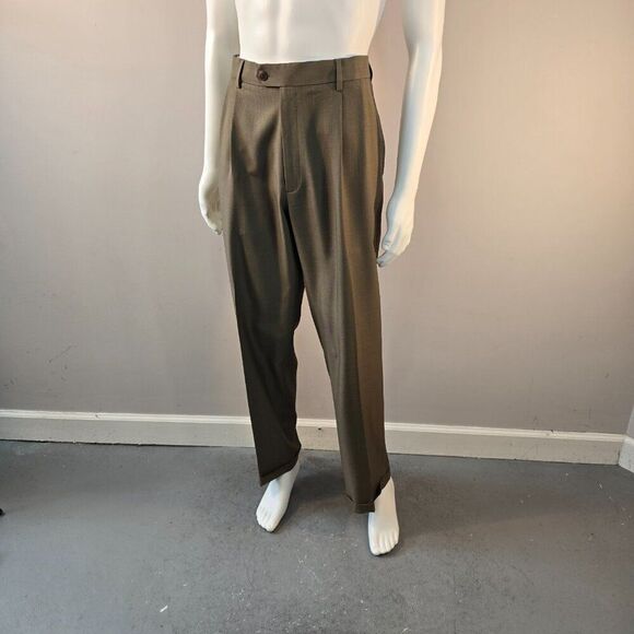 Haggar Dress Pants Mens 38x32 Brown Classic Fit ECLO STRIA Pleated Front Cuffed - Picture 3 of 9
